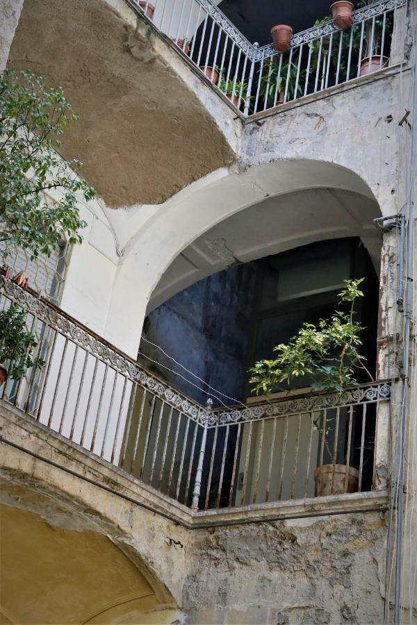 شقة Mb Napoles Intera Casa المظهر الخارجي الصورة